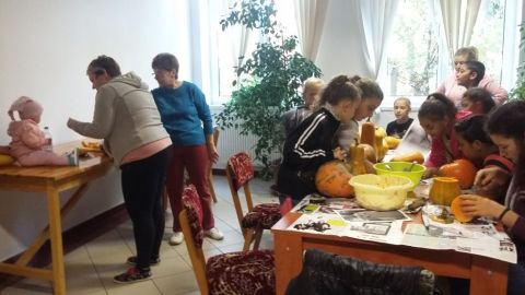 ,,TÖK JÓ délután a könyvtárban_képek (10)