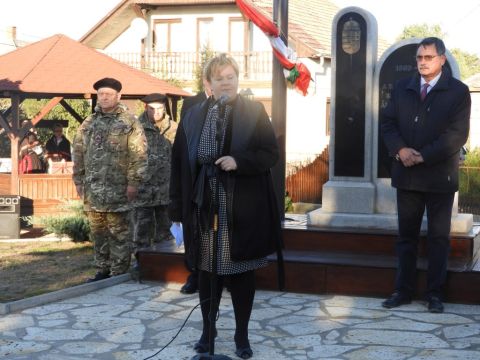 2018 koszorúzás (80)