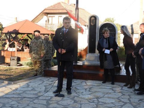 2018 koszorúzás (82)