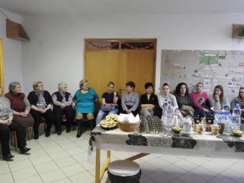 nőnapi teadélután (27)