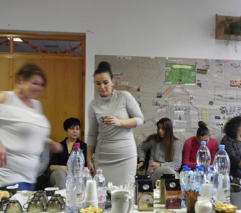 nőnapi teadélután (51)