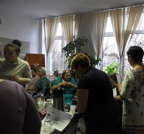 nőnapi teadélután (56)