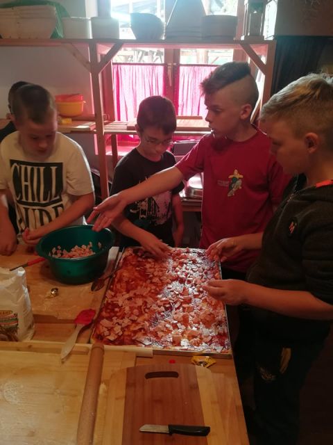 pizza készités 10.29 (21)
