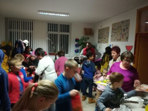mikulás délután 12.03 (100)